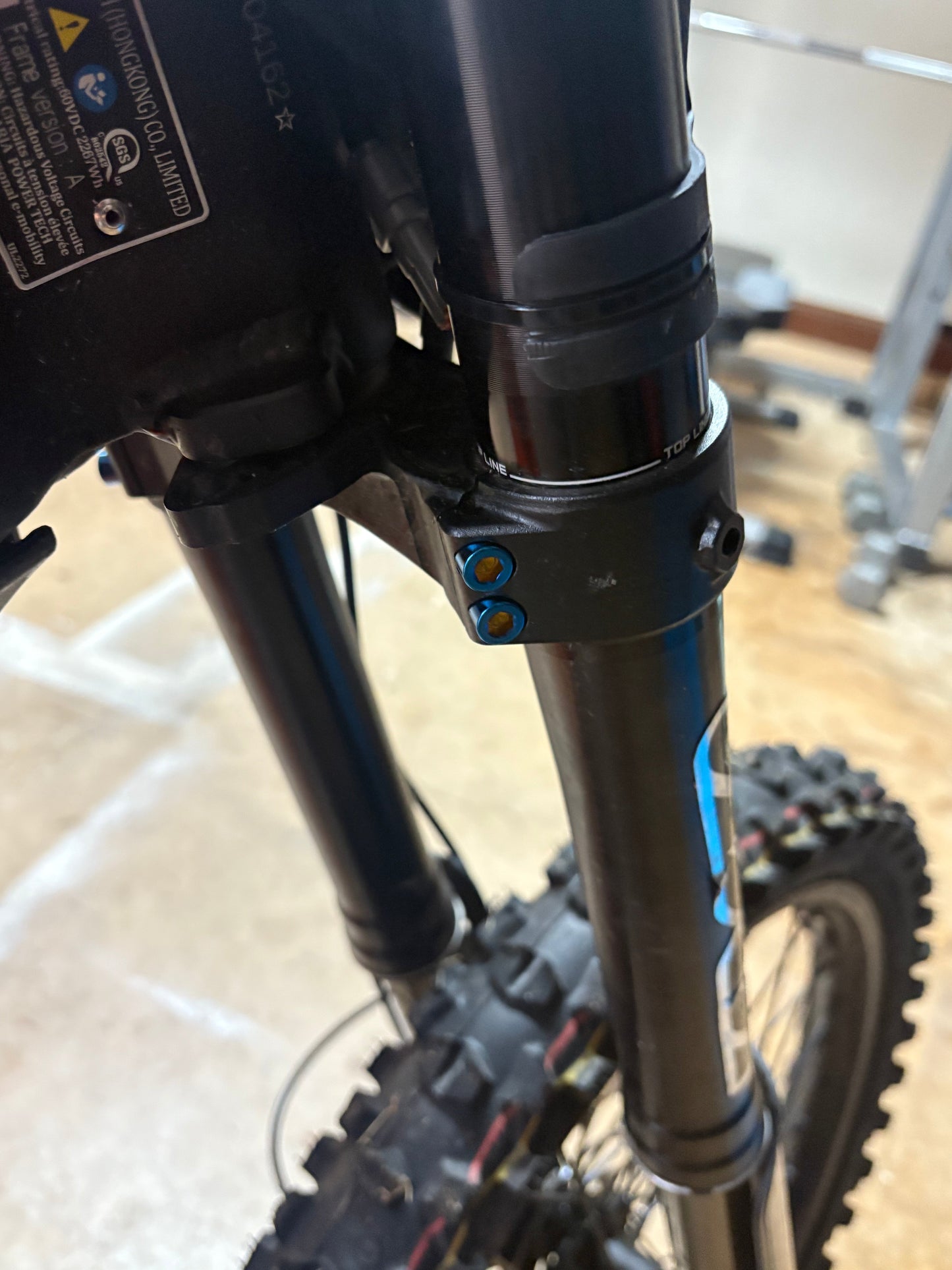 Top and bottom talaria x3 triple clamp bolts (pack of 7)