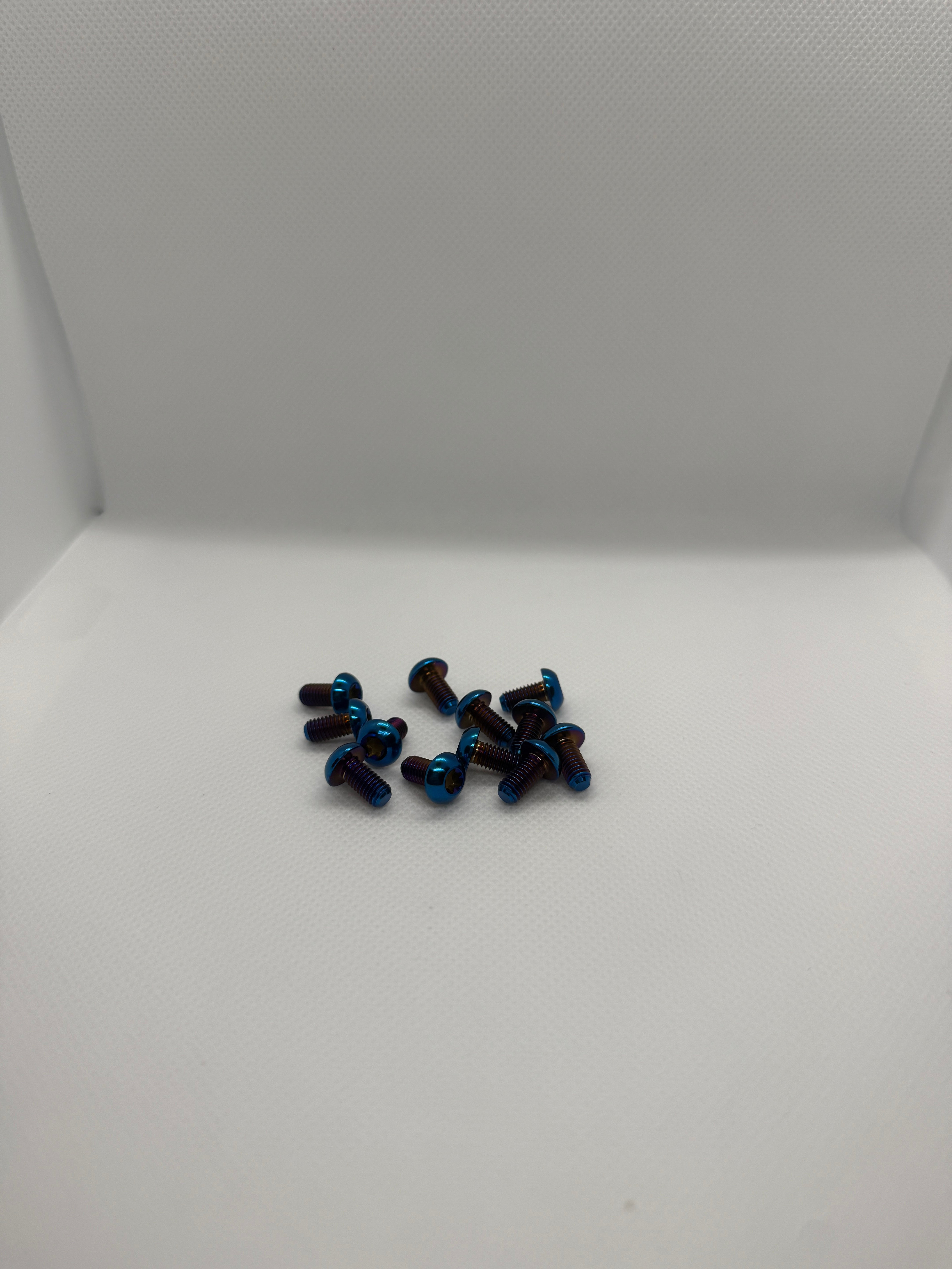 (preorder) Super 73 frame bolts